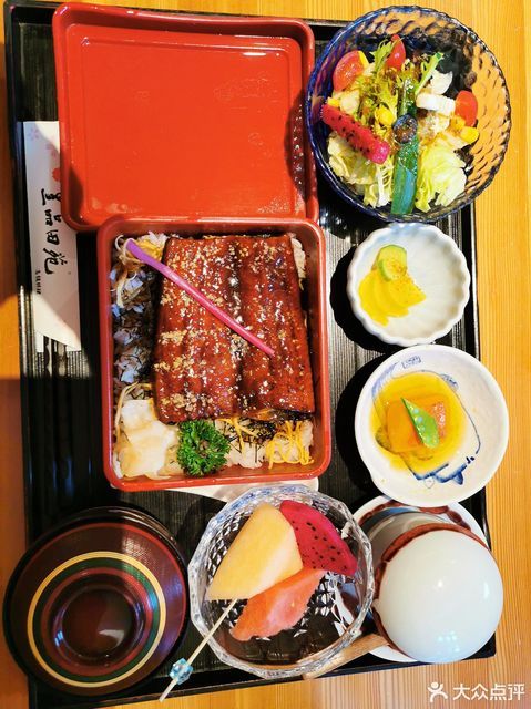 鰻魚飯套餐推薦菜:皇品田苑日式料理(蘇州中心店)位於蘇州市蘇州工業