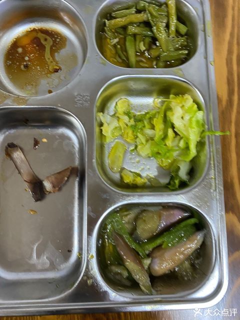 老地方快餐位于湖州市南浔区南浔镇常增路口船牌4号 标签:餐馆餐饮