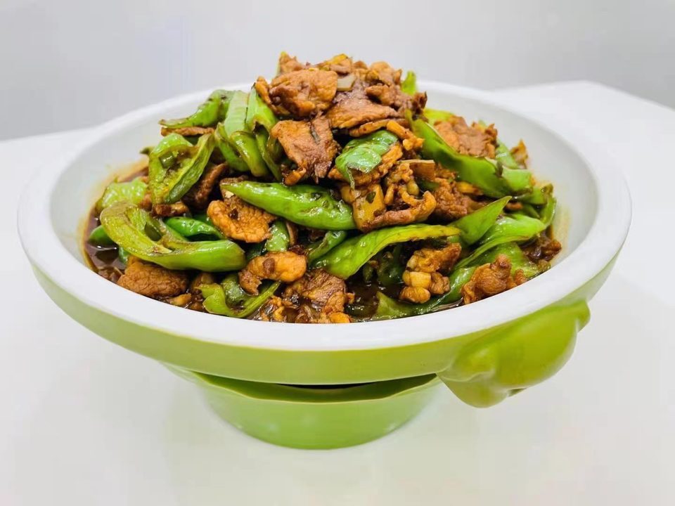 笨厨辣椒炒肉