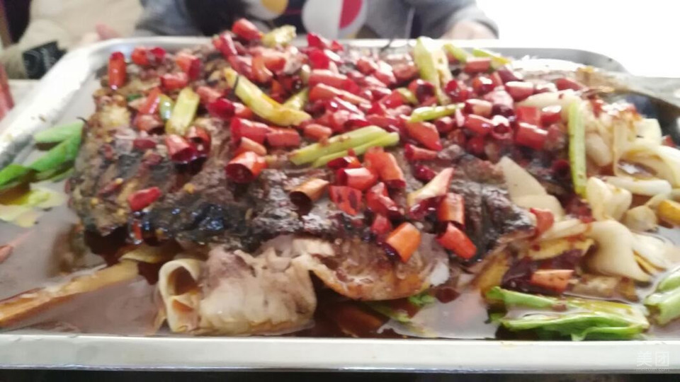 招牌烤鱼图片