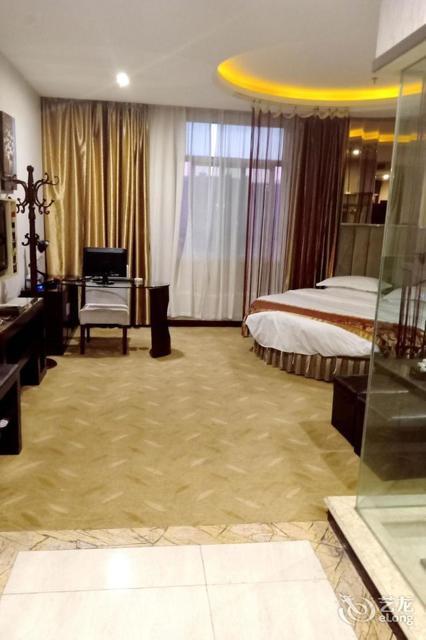 泉州惠安迅发酒店