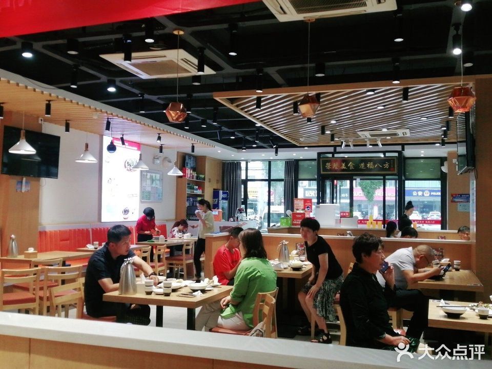 聊城市 餐饮服务 餐馆 荣食方(振兴路店)推荐菜:分类:餐饮;中式快餐