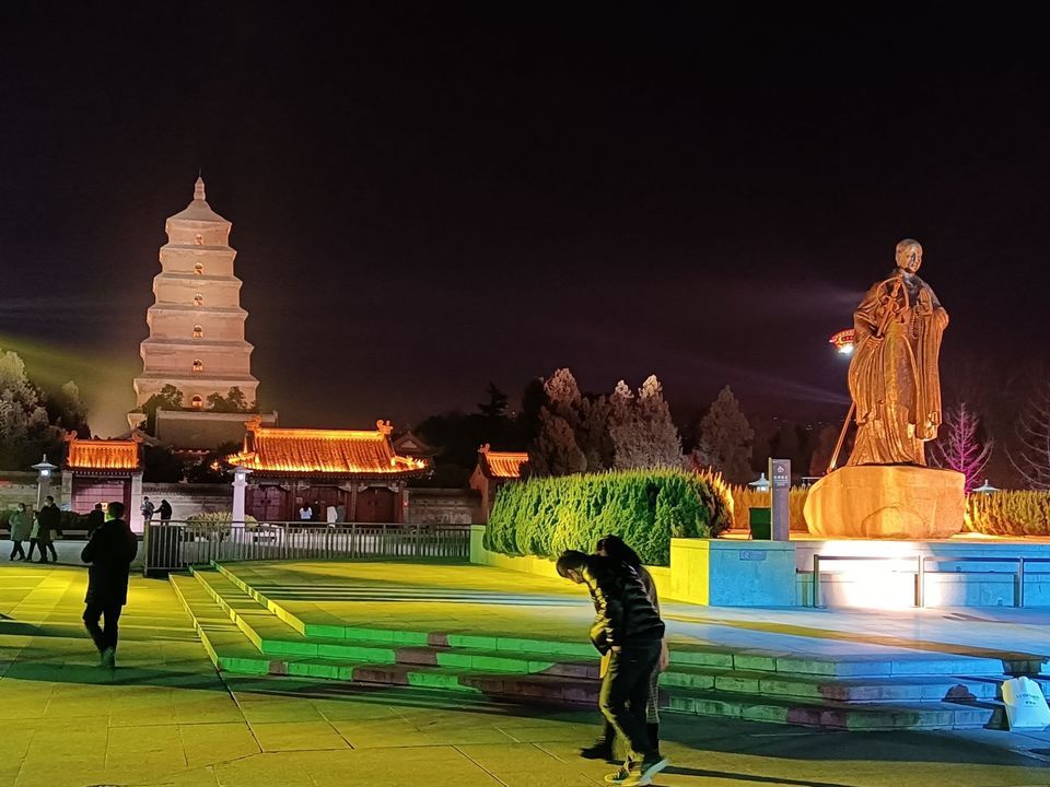 大雁塔文化休闲景区大雁塔南广场