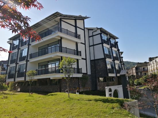 眉山七里坪云上之家度假别墅(景观大道分店)