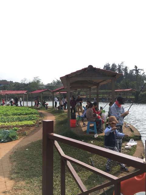 火山泉休闲农庄