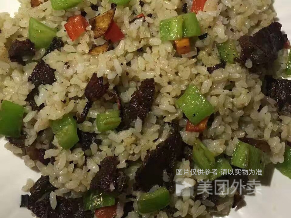 牛干巴鸡蛋炒饭图片