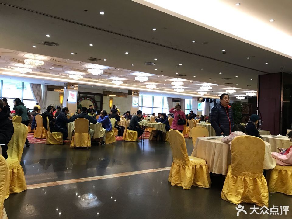                      美怡登酒店