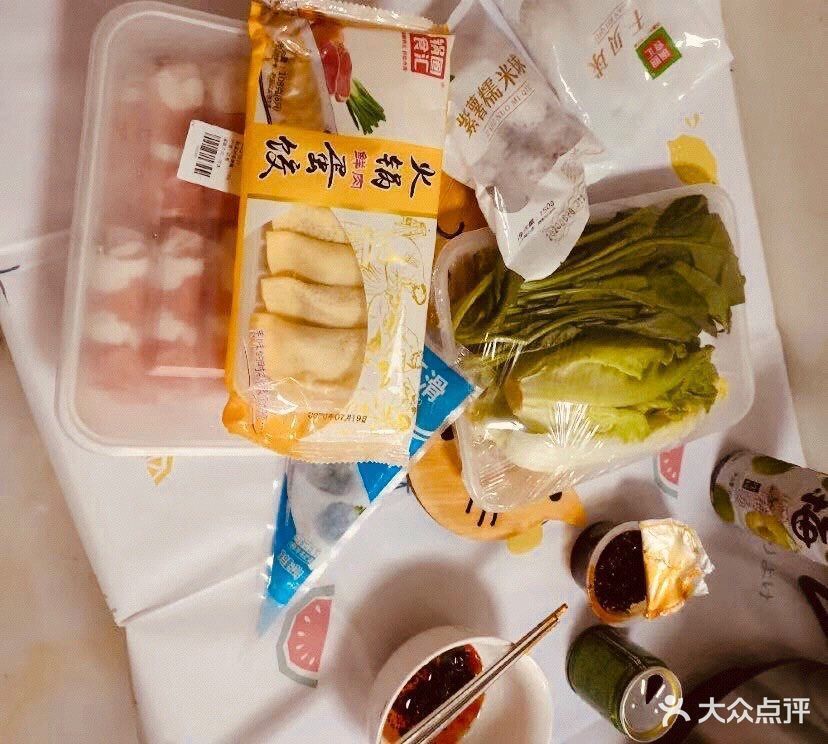 青島市 餐飲服務 > 鍋圈食匯標籤: 推薦菜:分類:燒烤;商鋪;餐飲;餐館