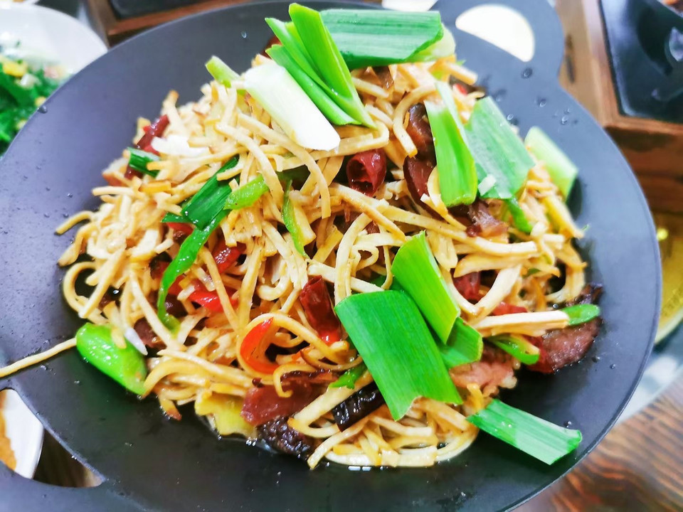 腊肉豆腐丝图片