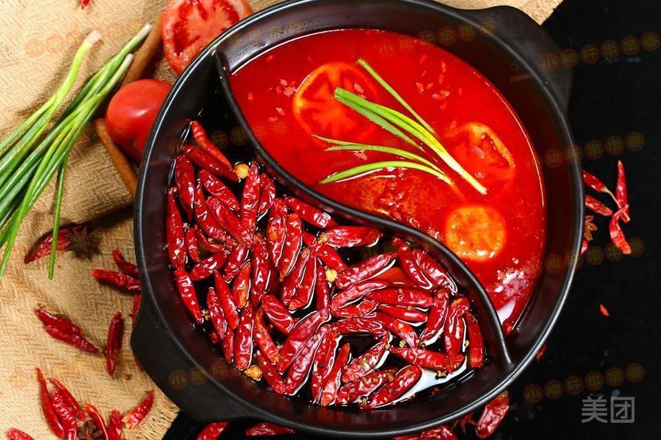 红汤锅图片