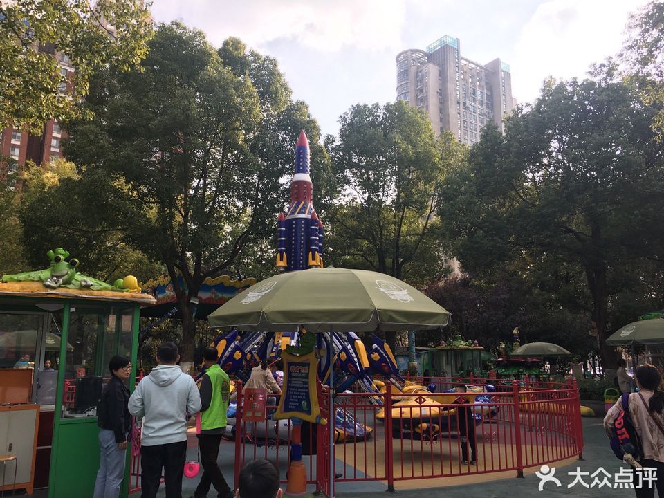 虫虫乐园游乐场(运河公园店)
