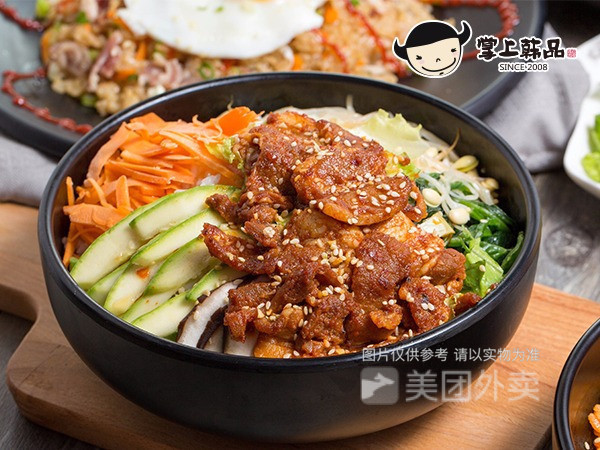 韩式五花肉拌饭图片