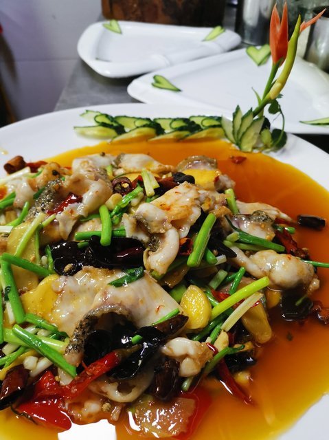 爆炒乌鱼片图片