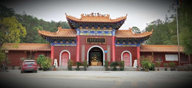 查看新兴六祖寺_360地图搜索结果列表