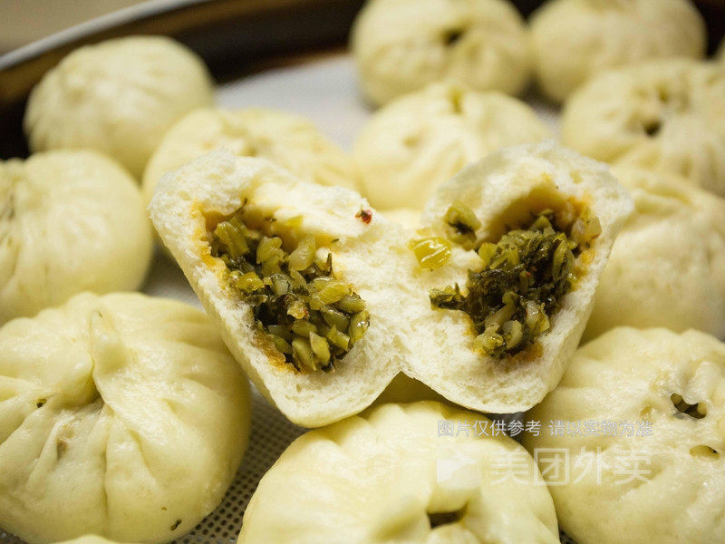 香辣雪菜包图片