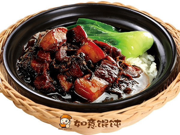 梅菜扣肉拌饭图片