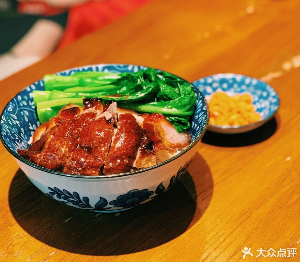 阿菊烧腊红谷滩联发天虹店