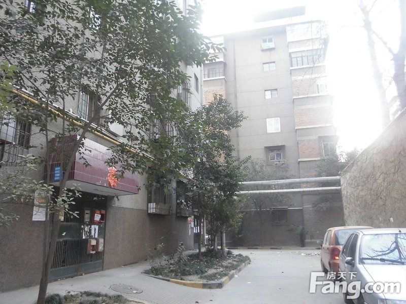 西石围小区位于西安市莲湖区昆明路电子市场旁标签:住宅小区别墅推荐