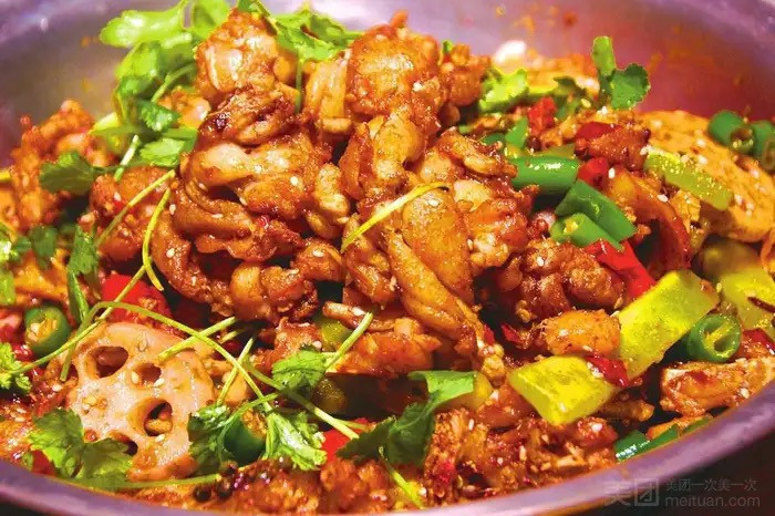 鼎之盛干锅牛蛙火锅烧鸡公