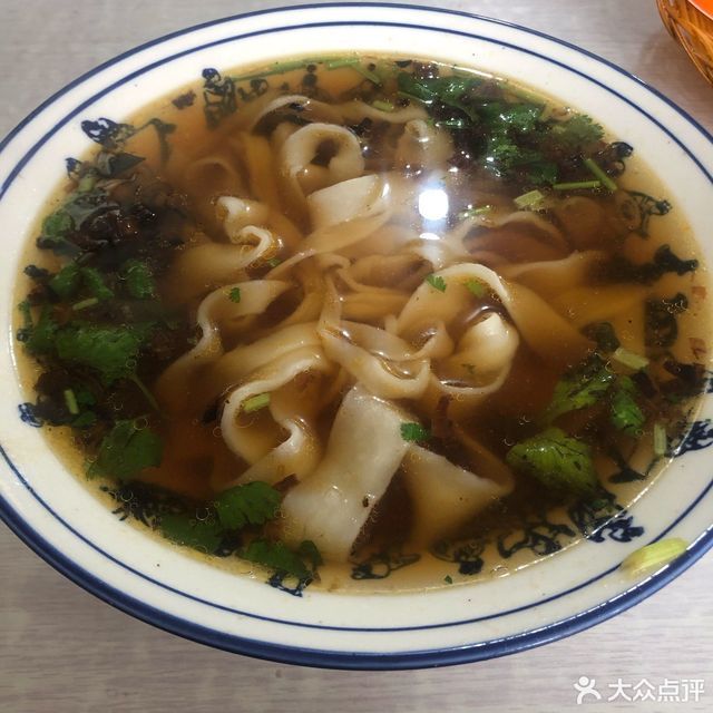 汤汤正正扯面夹肉饼