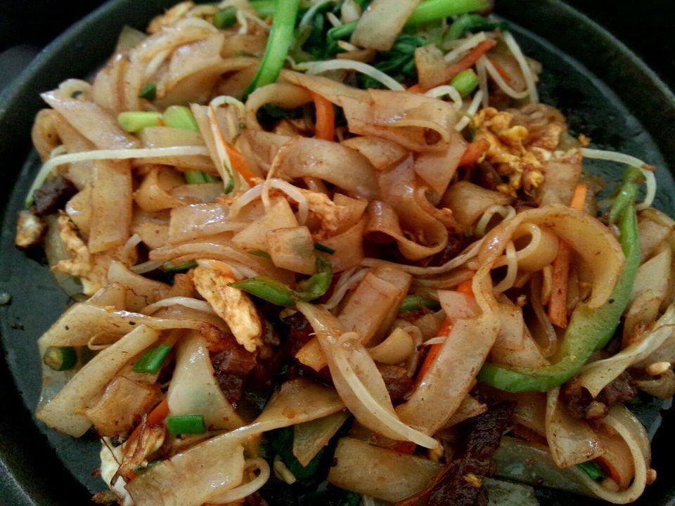 牛肉铁板炒河粉图片