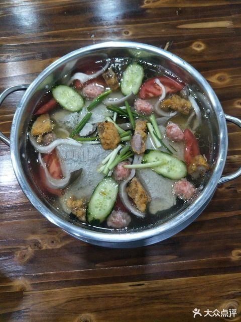 乡村赤水黑豆花山野菜火锅华润店