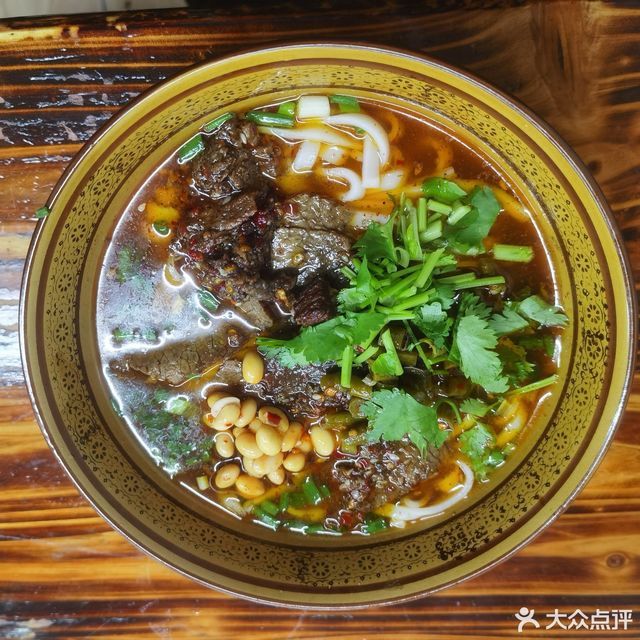 麻辣牛肉粉图片