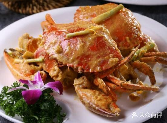 咸蛋黄焗蟹图片