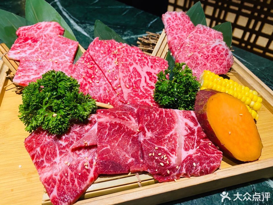 限定和牛拼盘图片