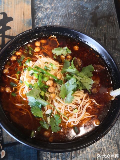 万州面馆金源路店