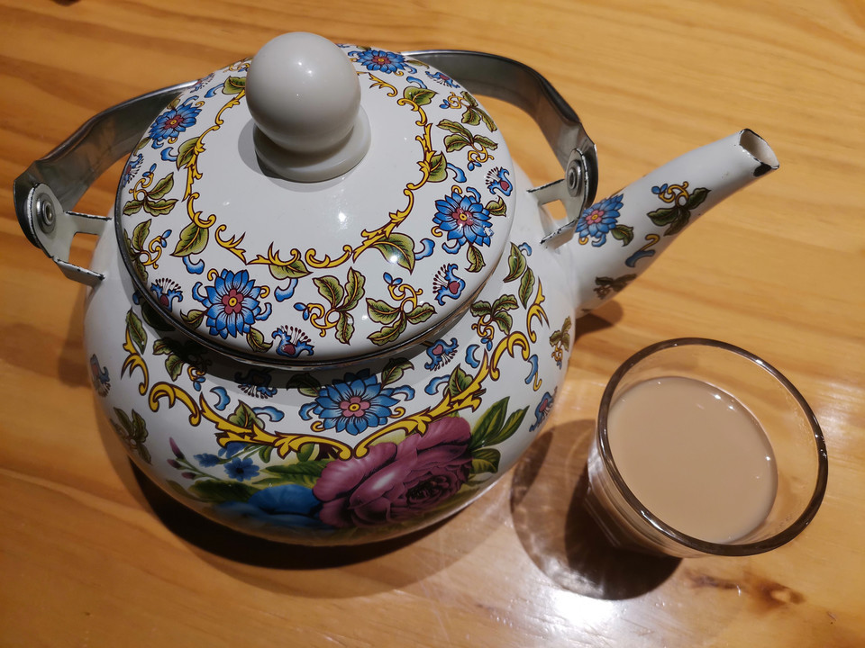 哈萨克奶茶图片