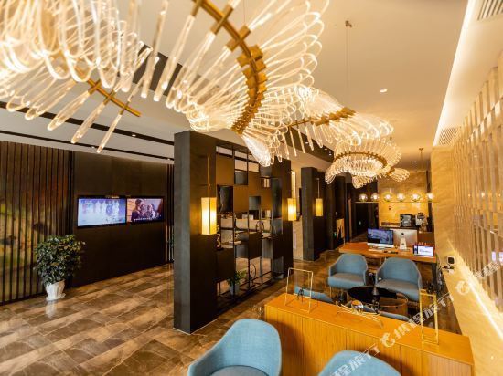 唯庭酒店(建德新安江店)