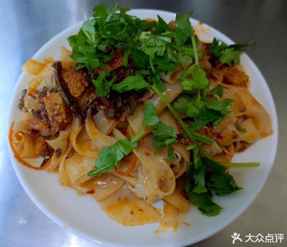 肝子酿皮图片