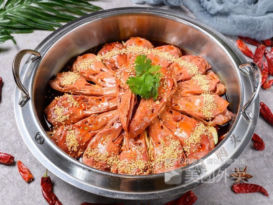 干锅肥肠鸭头图片