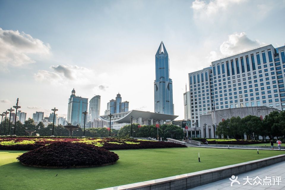 上海零点人民广场