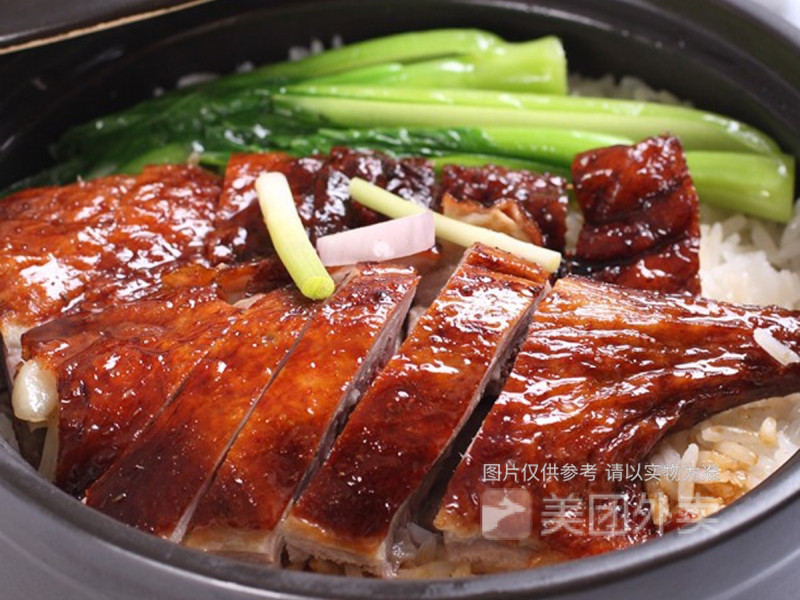 烧鸭拼猪耳饭图片