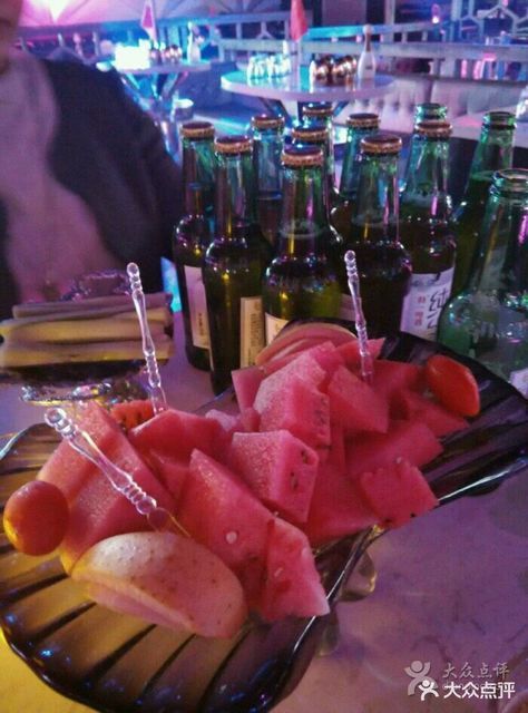 陌陌酒吧(步行街店)