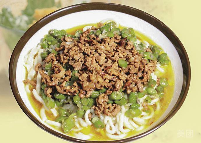 清汤饸饹推荐菜:艺苑小吃位于晋城市城区河东巷2号