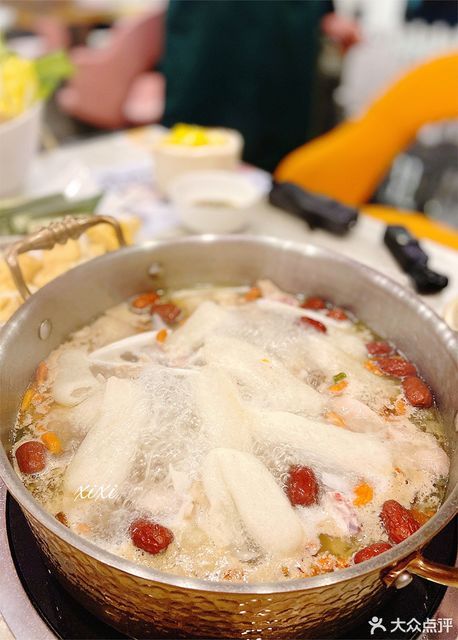 原味珍珠马蹄文昌鸡锅图片