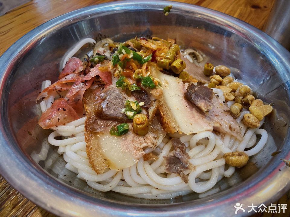 桂林担子米粉自由路店