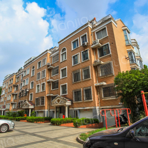 南通市 > 启东翡翠花园地址(位置,怎么去,怎么走,在哪,在哪里,在哪儿)