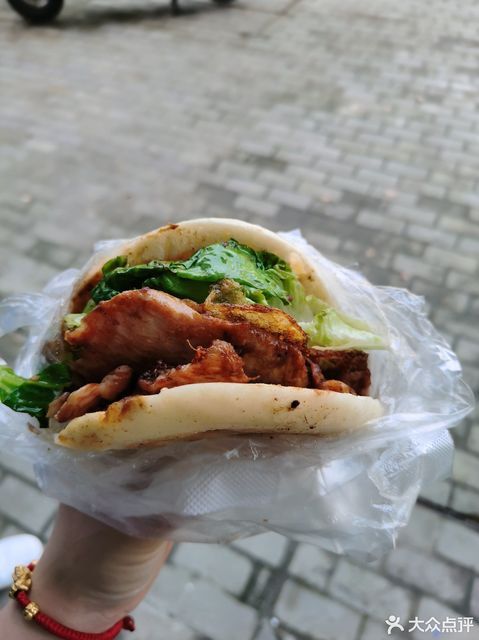 叶婆里脊肉夹饼颖河路店图片