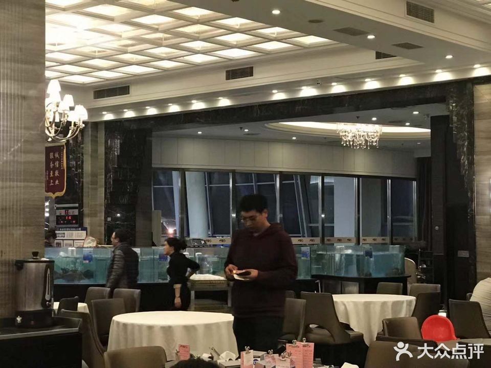 查看大铁勺酒楼_360地图搜索结果列表