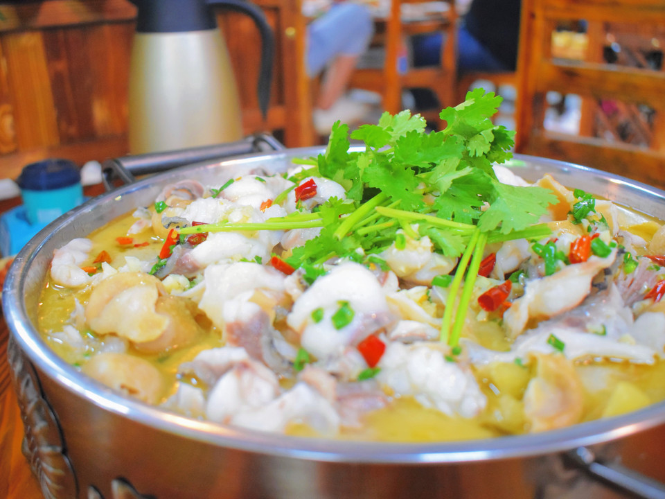 酸菜肥肠鱼图片