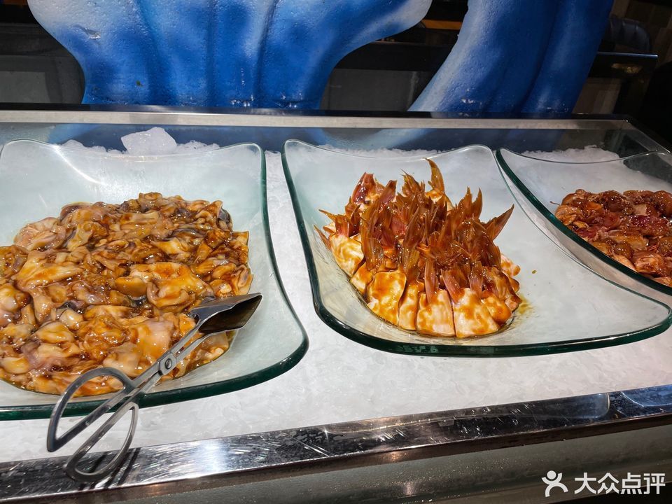 圣琼美食百汇自助餐厅岗顶店