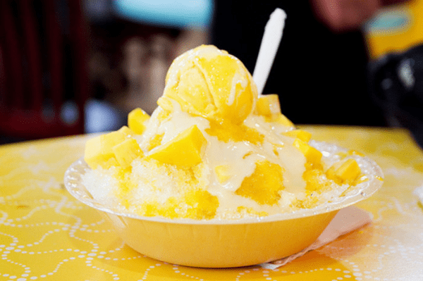 酸奶芒果炒冰图片