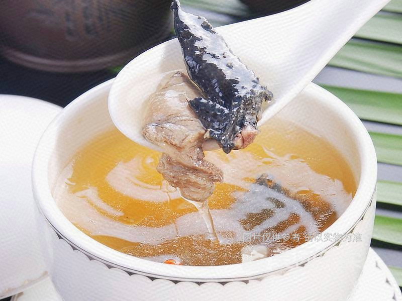 花旗乌鸡汤图片