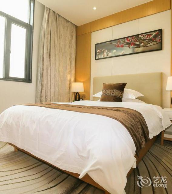 盐城衡山梅花湾假日酒店