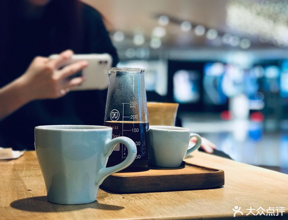 焦糖玛奇朵推荐菜:标签:餐饮咖啡馆wagon coffee瓦工(光谷店)位于武汉