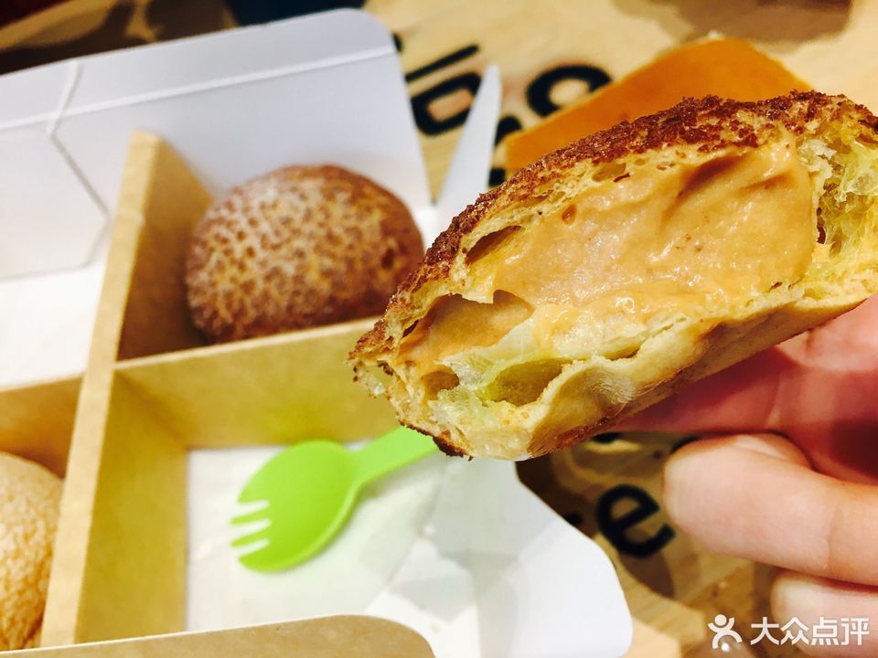 仟吉西饼洪福添美店